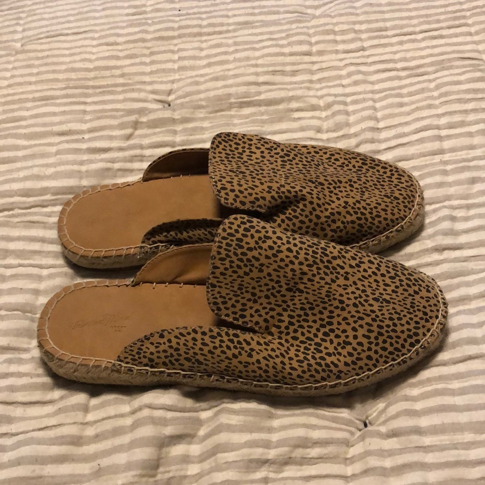 Animal print slides